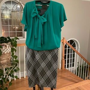 Green blouse with v neck and tie detail in the front from Lane Bryant, size 18.